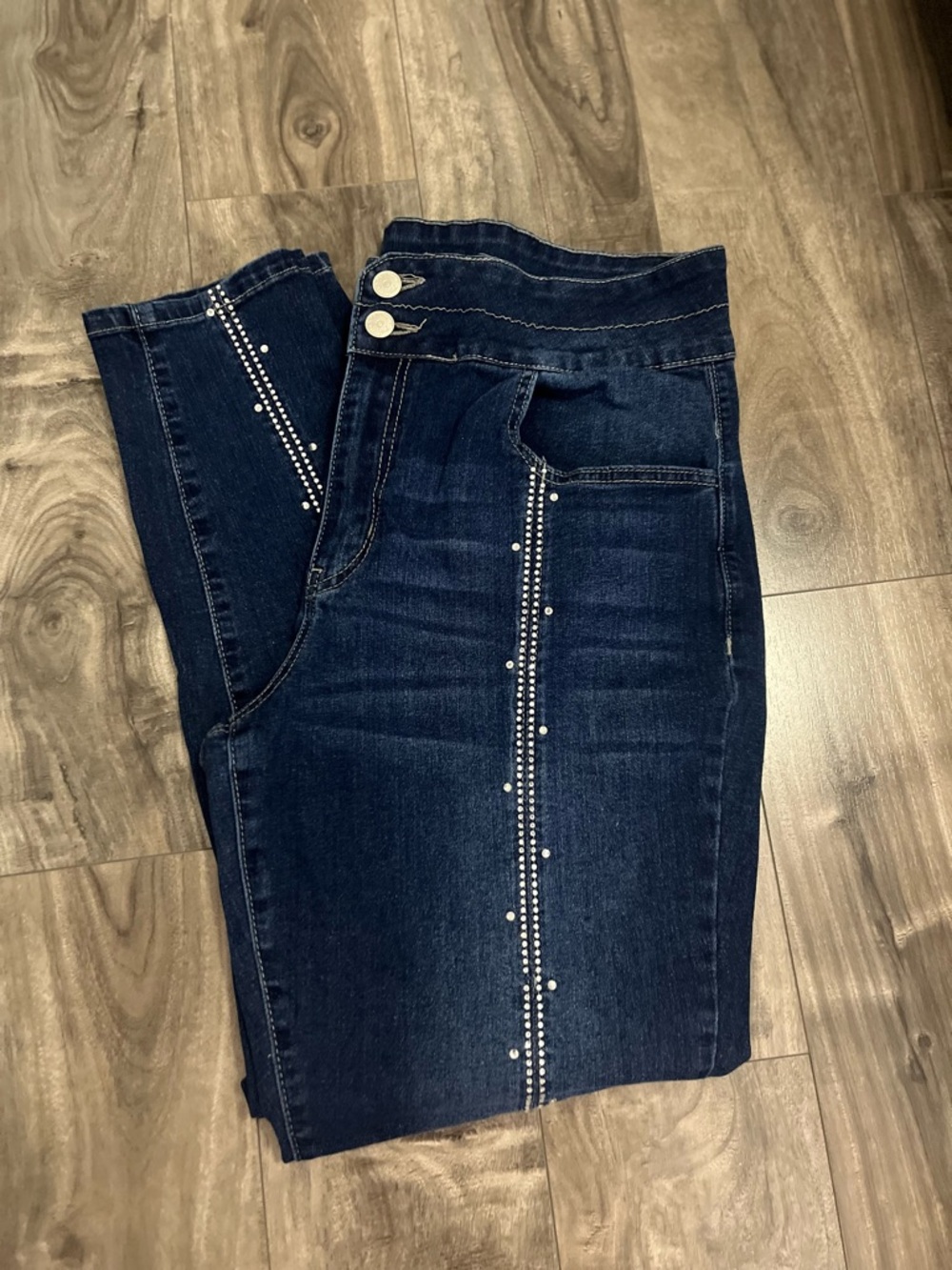 Dark Wash Women's Jeans with Rhinestones